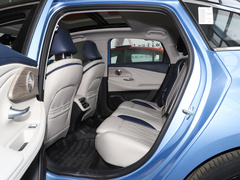 2022款 1.6T DCT雅