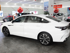 2022款 1.6T DCT雅