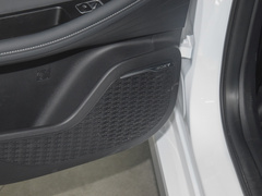 2022款 1.6T DCT雅