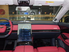 2023款 720km 后驱尊贵版