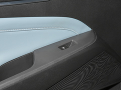 2022款 PLUS 1.5T 自动护航版