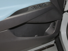 2022款 PLUS 1.5T 自动护航版