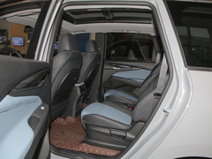 2022款 PLUS 1.5T 自动护航版