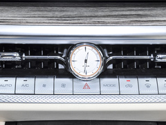 2023款 3.0T V6 汽油极途版
