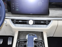 2023款 3.0T V6 汽油极途版