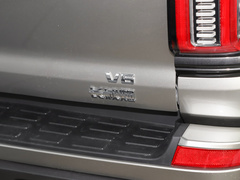 2023款 3.0T V6 汽油极途版