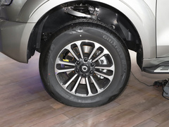 2023款 3.0T V6 汽油极途版