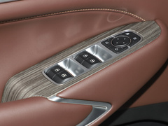 2023款 3.0T V6 汽油极途版