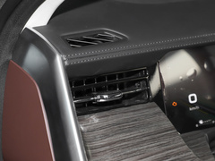 2023款 3.0T V6 汽油极途版