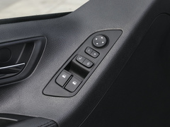 2023款 ES 2.0T 柴油手动超值版