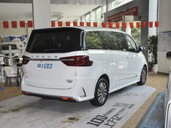 2023款 改款 PLUS 2.0T 柴油自动豪华版