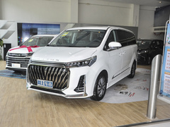 2023款 改款 PLUS 2.0T 柴油自动豪华版