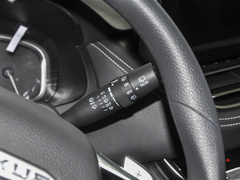 2023款 改款 PLUS 2.0T 柴油自动豪华版