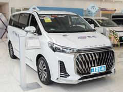 2023款 改款 PLUS 2.0T 柴油自动豪华版