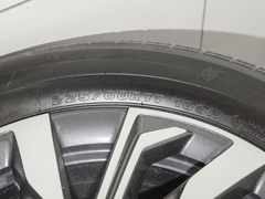 2023款 改款 PLUS 2.0T 柴油自动豪华版