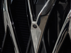 2023款 改款 PLUS 2.0T 柴油自动豪华版