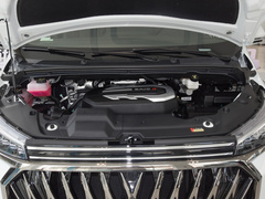 2023款 改款 PLUS 2.0T 柴油自动豪华版