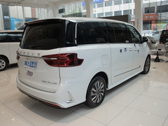 2023款 改款 PLUS 2.0T 柴油自动豪华版