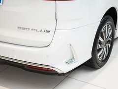 2023款 改款 PLUS 2.0T 柴油自动豪华版
