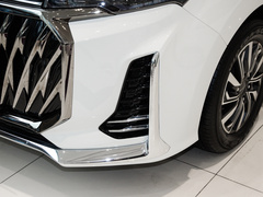 2023款 改款 PLUS 2.0T 柴油自动豪华版