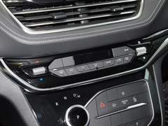 2023款 改款 PLUS 2.0T 柴油自动豪华版