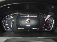 2023款 PLUS 2.0T 汽油自动豪华版