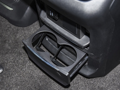 2023款 PLUS 2.0T 汽油自动豪华版