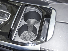 2023款 PLUS 2.0T 汽油自动豪华版