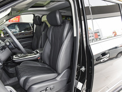 2023款 PLUS 2.0T 汽油自动豪华版