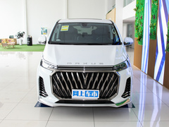 2023款 PLUS 2.0T 汽油自动豪华版