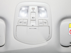 2023款 PLUS 2.0T 汽油自动豪华版