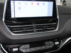 2023款 PLUS 2.0T 汽油自动豪华版