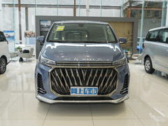 2023款 PLUS 2.0T 汽油自动豪华版