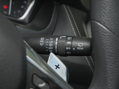 2023款 PLUS 2.0T 汽油自动豪华版
