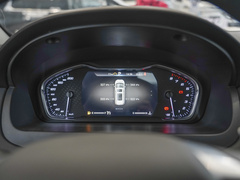 2023款 PLUS 2.0T 汽油自动豪华版