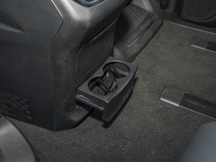 2023款 PLUS 2.0T 汽油自动豪华版