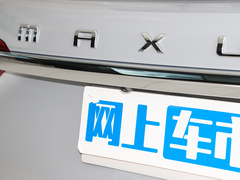 2023款 PLUS 2.0T 汽油自动豪华版