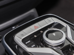 2023款 PLUS 2.0T 汽油自动豪华版