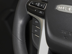2023款 PLUS 2.0T 汽油自动豪华版