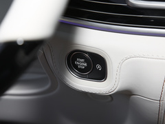 2022款 GLS 600 4MATIC 礼尚版