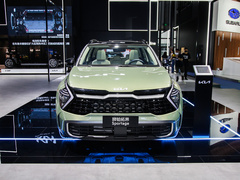 2023款 2.0T 两驱旗舰版