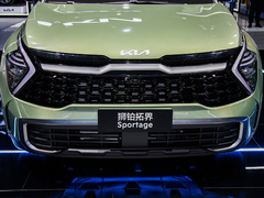 2023款 2.0T 两驱旗舰版