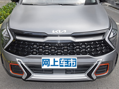2023款 2.0T 两驱旗舰版