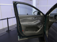 2023款 400T 两驱星尊版