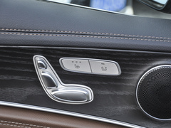 2023款 E 300 L 运动时尚型