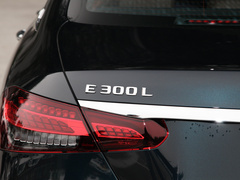 2023款 E 300 L 运动时尚型