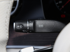 2023款 E 300 L 运动豪华型