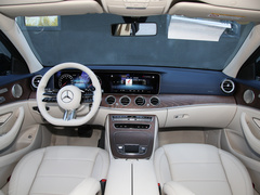 2023款 E 300 L 运动豪华型