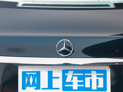 2023款 E 300 L 运动豪华型