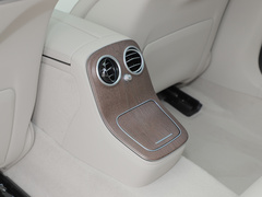 2023款 E 300 L 运动豪华型